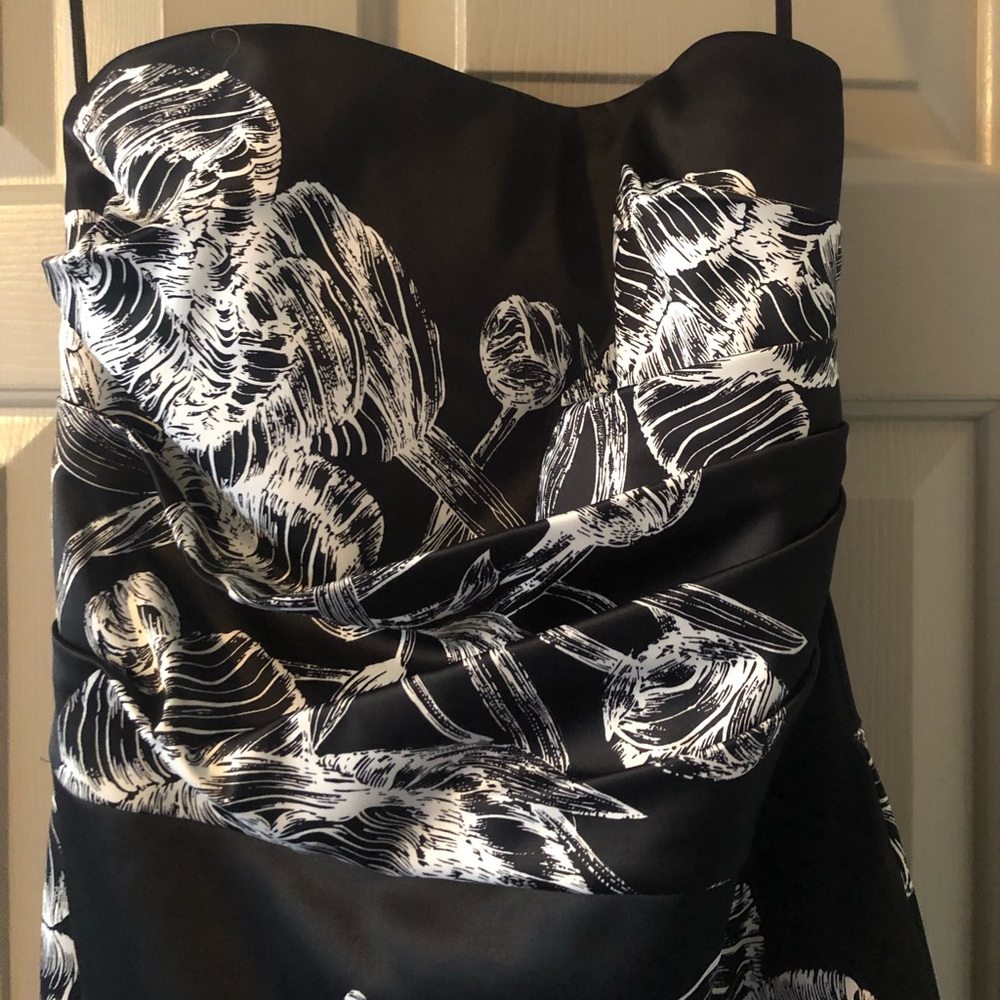 White House Black Market Floral Cocktail Dress